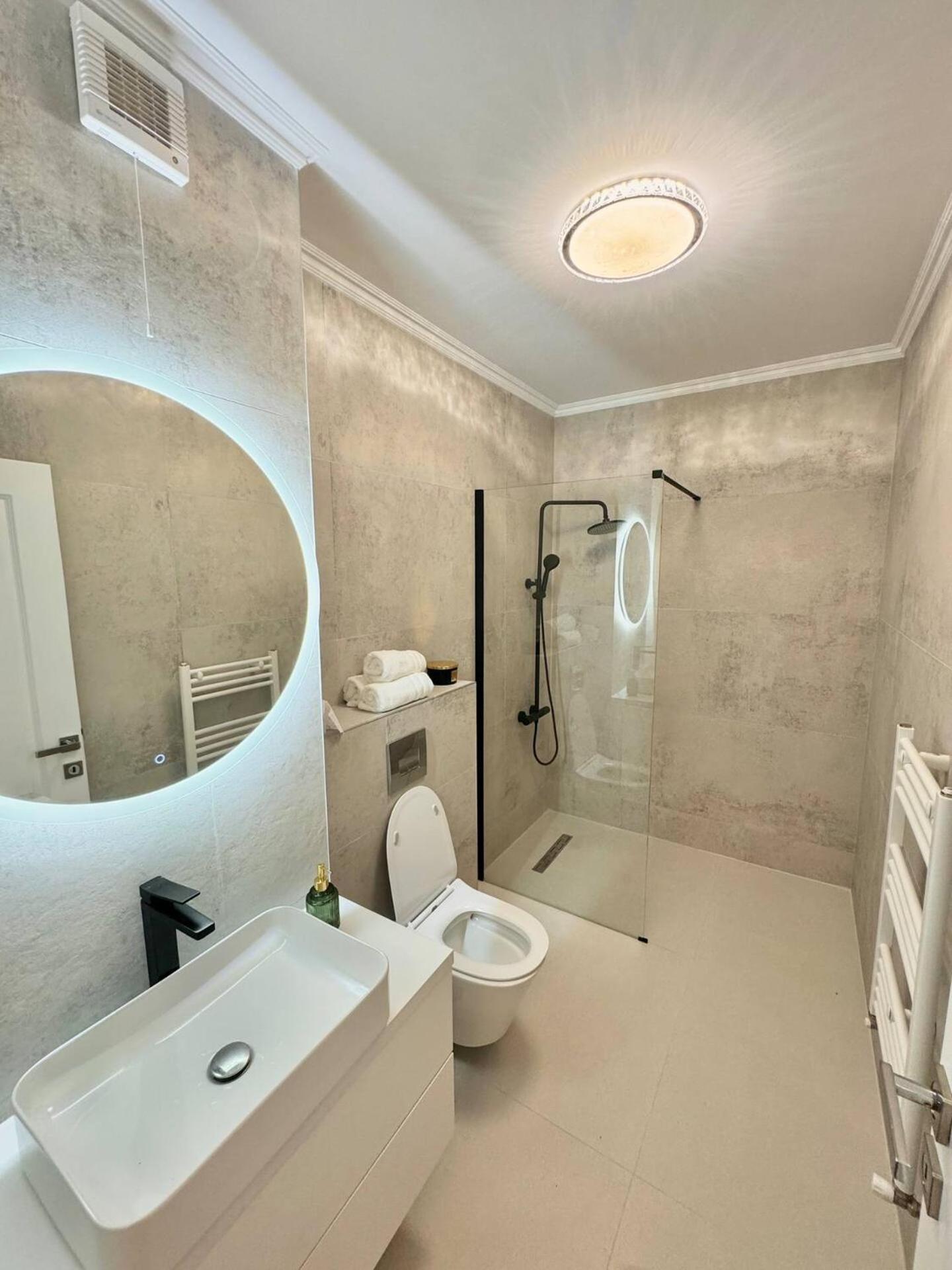 Lake View Luxury Apartament Kluż-Napoka Zewnętrze zdjęcie